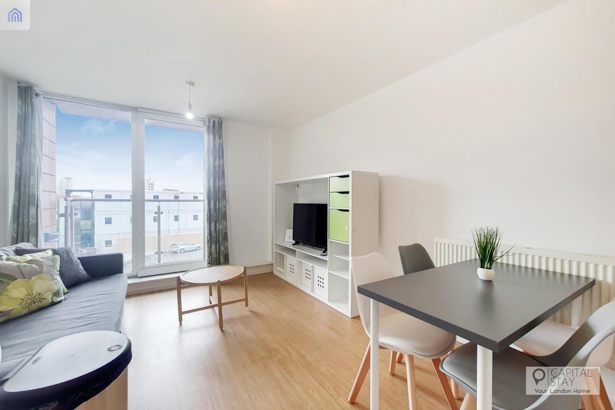 Apartment Fully Serviced Two Bed By Excel & O2